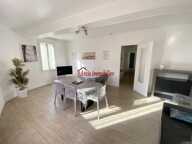 Immeuble  100 m² — photo 2