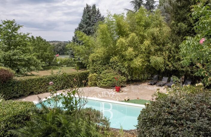 Saint-Bernard - Maison de 251 m² environ -  6 chambres - Bord de saône - Jardin de 8000 m² environ - Piscine - Dépendance — photo 2