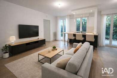 Appartement 3 pièces 953 €