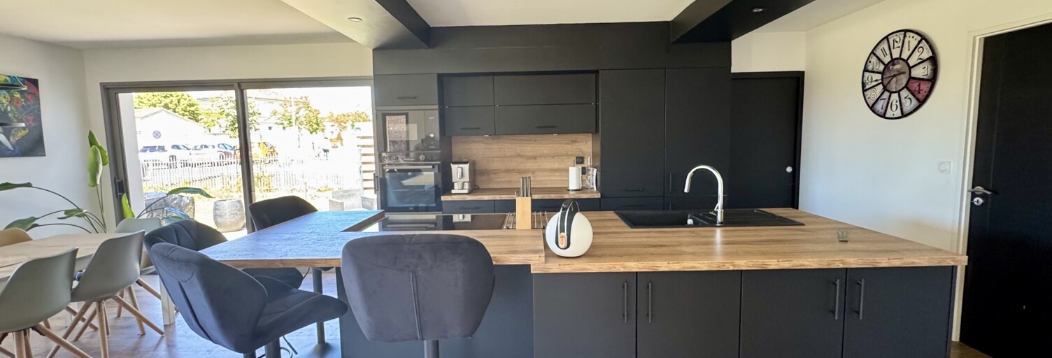 Maison 5 Pièces 107 m² à vendre à Boutiers-Saint-Trojan (16100)