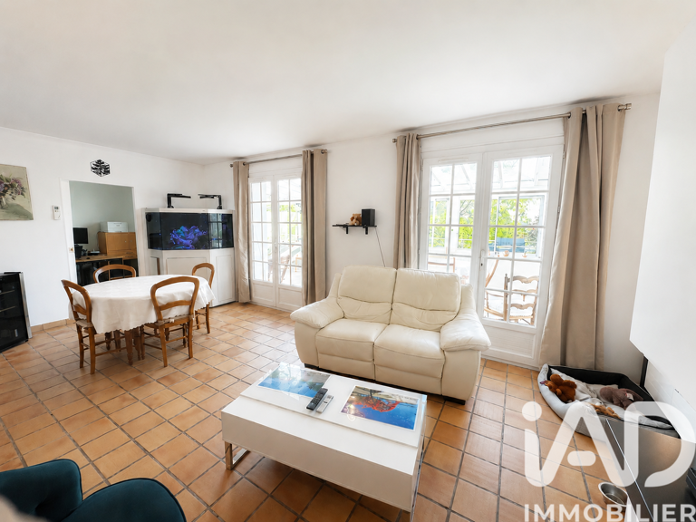 Vente Maison traditionnelle 8 pièces — photo 1