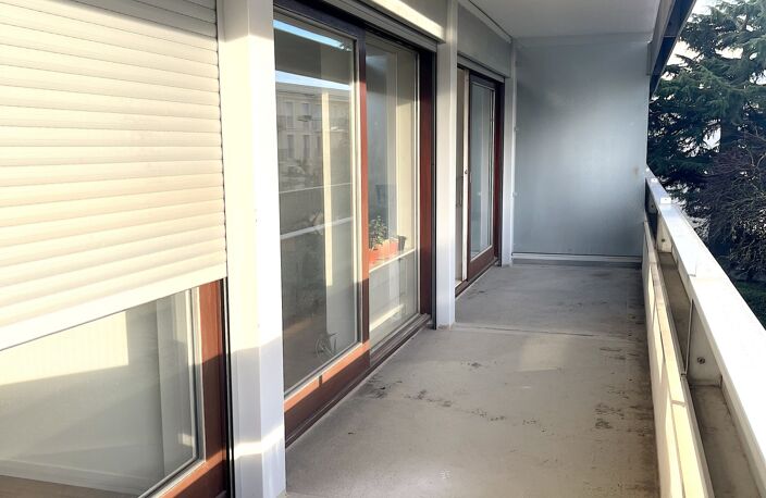 Vente Appartement 6 pièces — photo 3