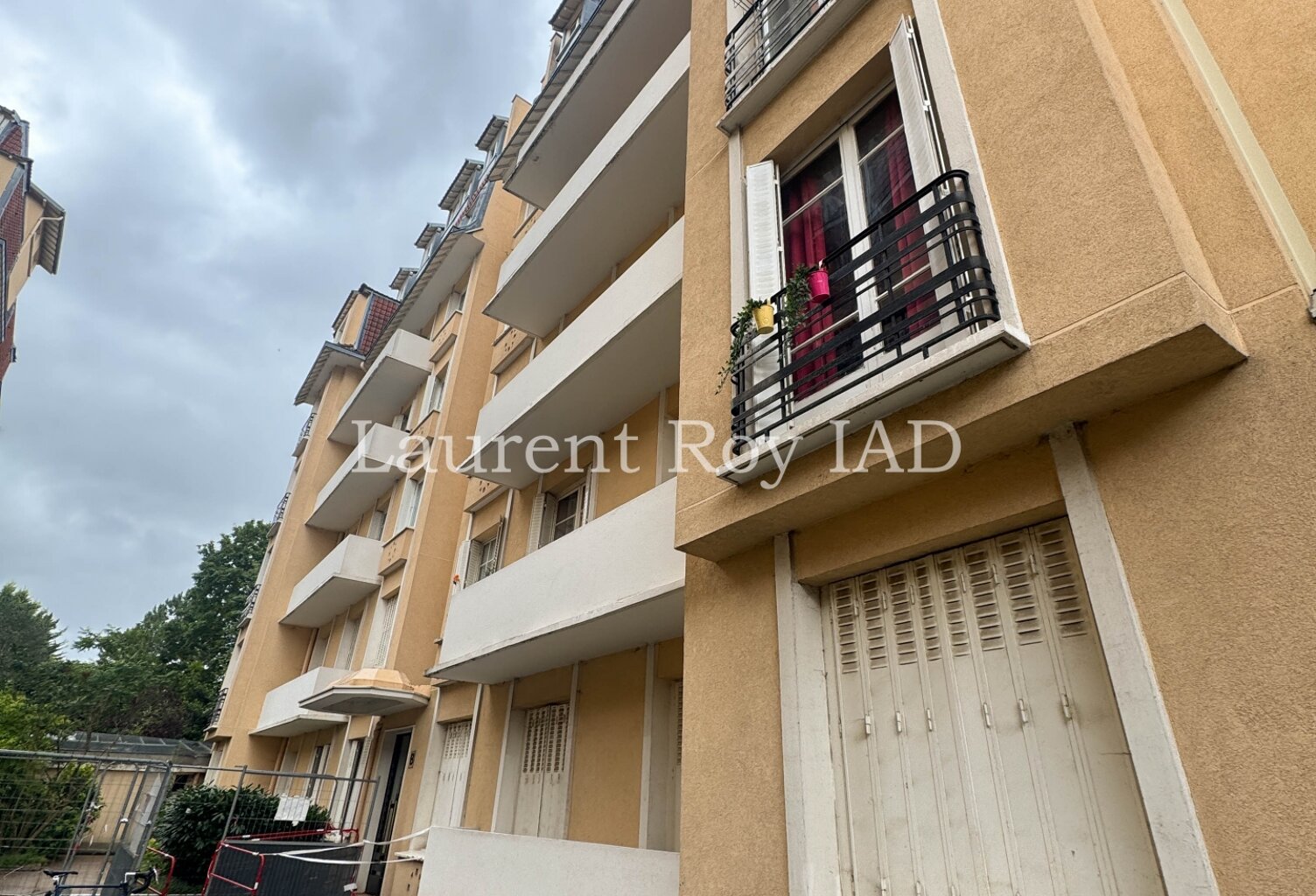 Vente Studio 1 pièce — photo 1