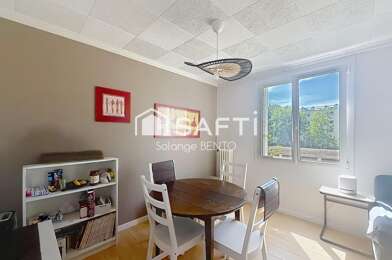 Appartement 3 pièces 240000 €