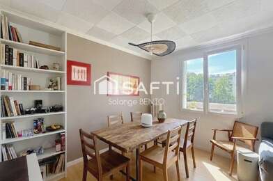 Appartement 3 pièces 240000 €