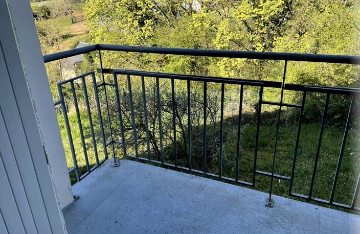 Chinon La Roche Faucon - Appartement T4 — photo 3
