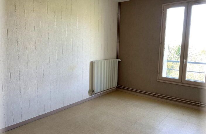 Chinon La Roche Faucon - Appartement T4 — photo 4