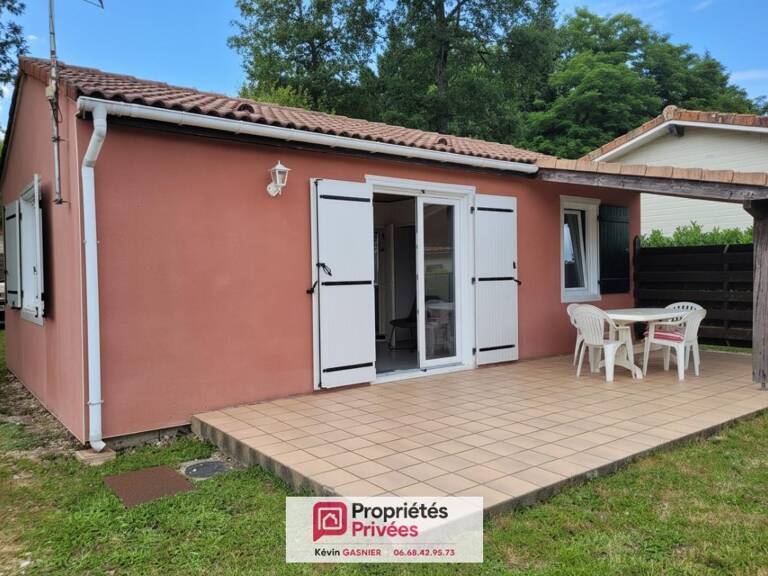 ECURAS (16220) : Maison 39.4m2 dans village tous services — photo 1