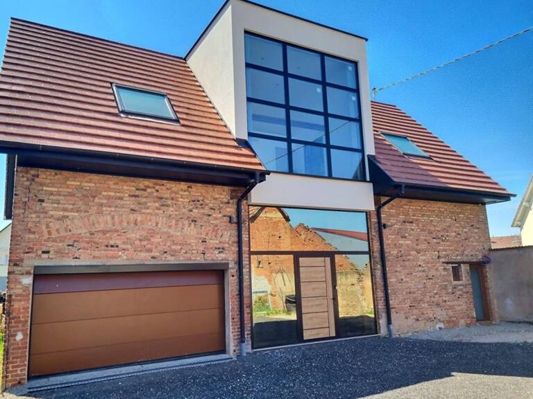 Bien d'exception à la vente : Grange rénovée avec prestations haut de gamme 9 minutes de haguenau — photo 1