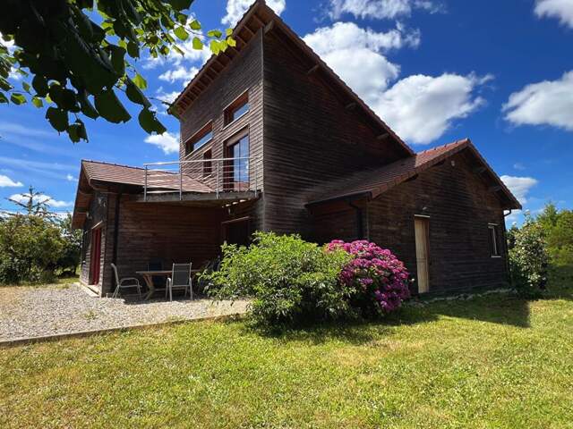 Maison Saint Yrieix La Perche 5 pièce(s) 155 m2 — photo du bien