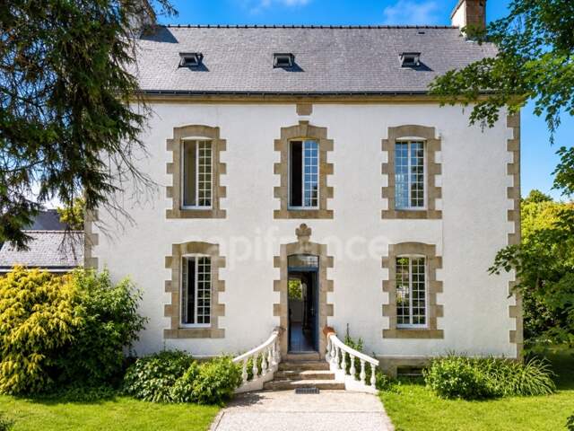 EXCLUSIVITÉ - Maison de maître à vendre 6 pièces (56) — photo du bien