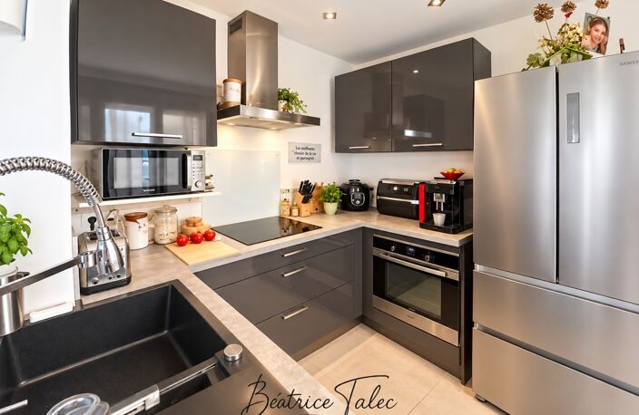Maison récente – 98 m² – 3 chambres + grand bureau – Terrasse & jardin – DPEB 10 minutes d'aix-en-provence. Quartier calme et recherché au pied de la Sainte-Victoi6re. Bouches du Rhône — photo 4