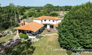 Maison 8 Pièces 218 m² à vendre à Les Sables-d'Olonne (85180)