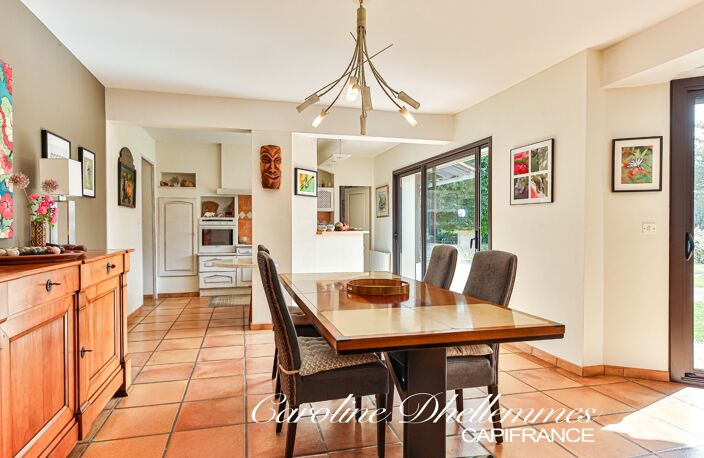 Les Sables-d’Olonne – Grande maison familiale 5 chambres sur 3 000 m² avec dépendance de 65 m² — photo 5
