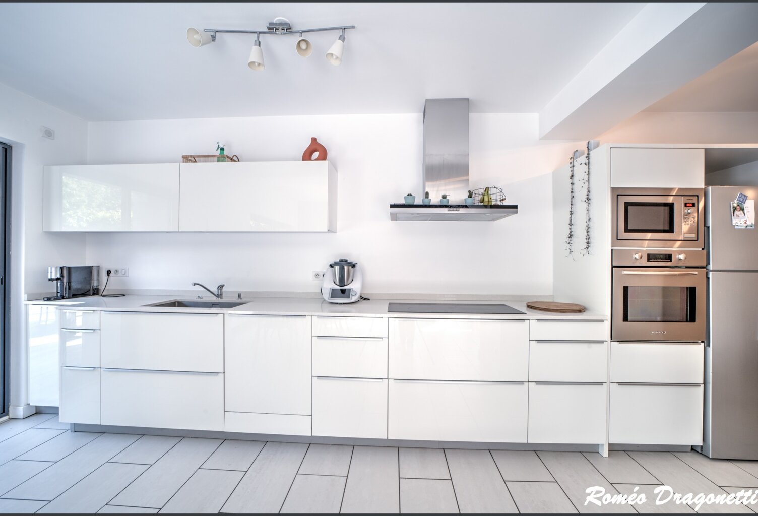 Dpt Ain (01), à vendre PREVESSIN MOENS appartement T4 de 153,89 m² — photo 1