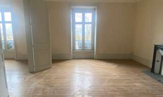 Bureau  93 m² à louer à Limoges (87000)