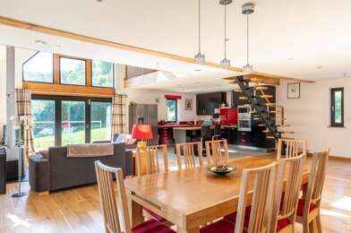 Maison 7 pièces 344784 €