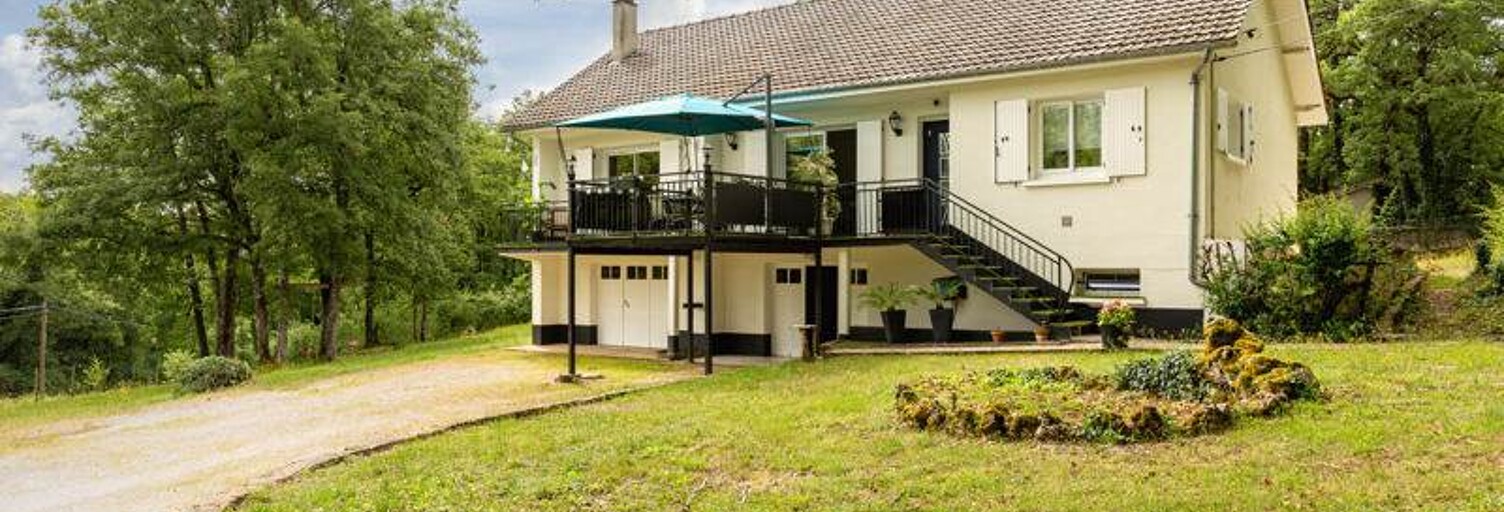Maison 5 Pièces 99 m² à vendre à Cubjac-Auvézère-Val d'Ans (24640)
