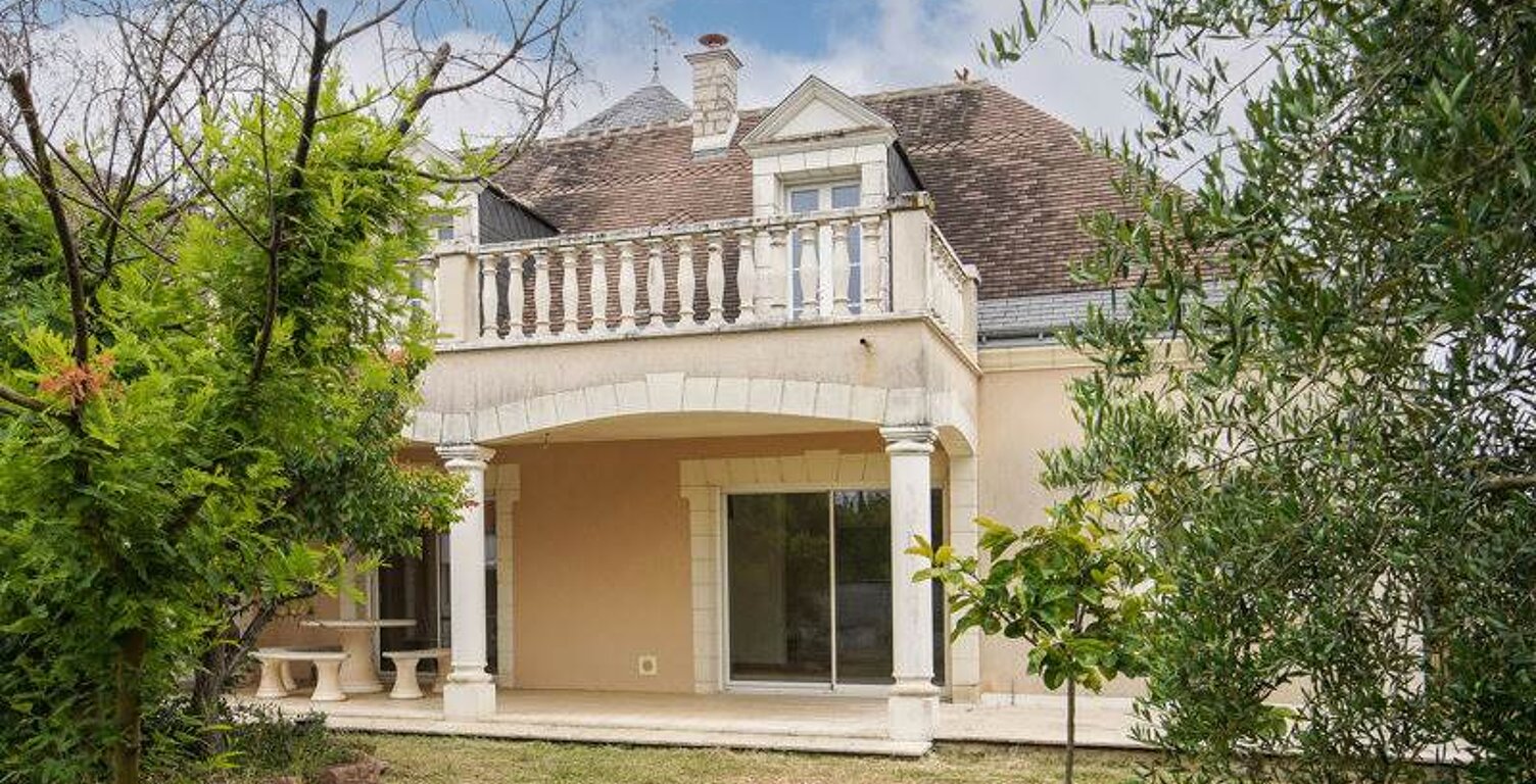 Vente maison 5 pièces 244 m² La Riche (37520) — photo 1