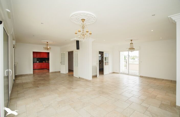 Vente maison 5 pièces 244 m² La Riche (37520) — photo 2