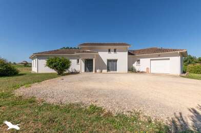 Maison 6 pièces 312400 €