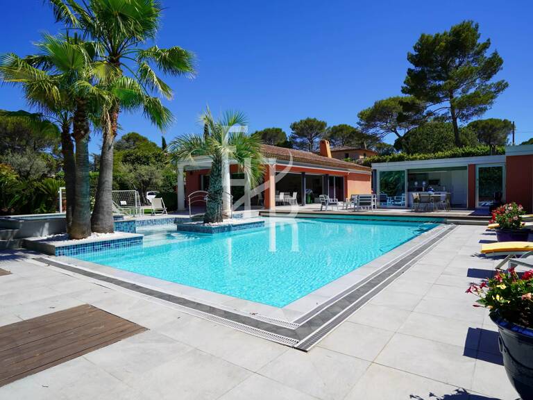 Mougins  Villa  d'exception de plain-pied | Piscine chauffée, jacuzzi & studio indépendant | 10 min Cannes — photo 1