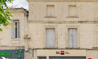 Immeuble   m² à vendre à Saujon (17600)