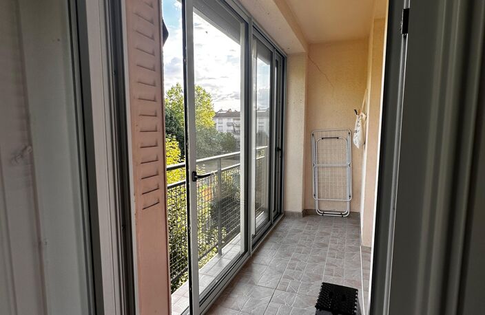 Location appartement 3 pièces 69 m² à Roanne (42300) — photo 5