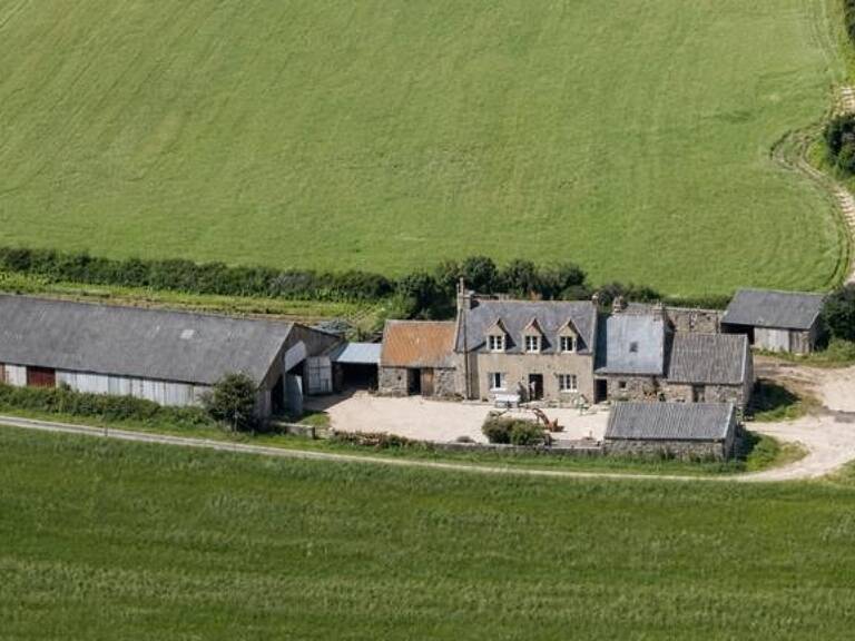 Corps de Ferme de 3 pièces principales — photo 1