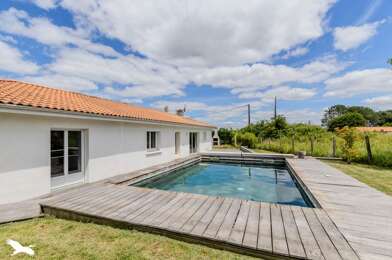 Maison 6 pièces 337920 €