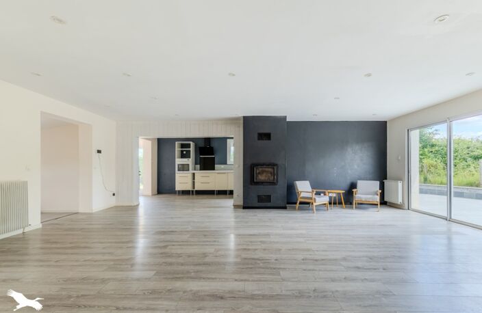 Contemporaine de 6 pièces principales — photo 2