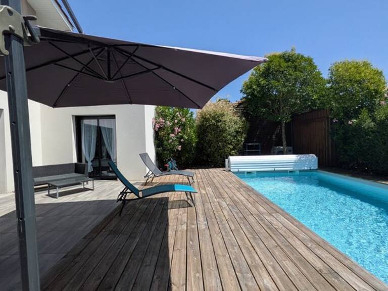 Contemporaine de 5 pièces principales — photo 1
