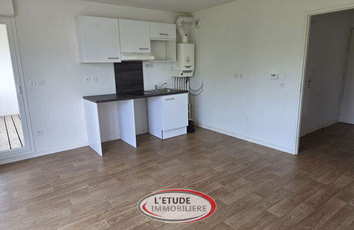 ST HERBLAIN POLYCLINIQUE : T2 de 2015 de 40 m2, posez vos va — photo 4