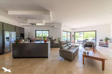 Maison 5 pièces 436995 €