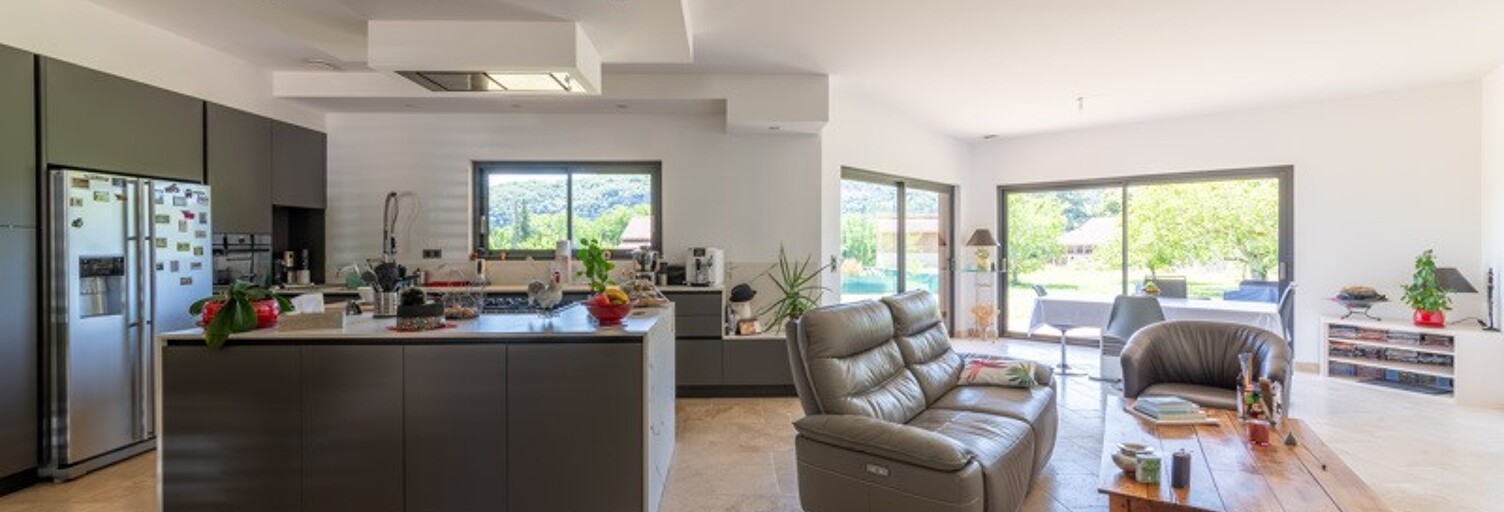 Maison 5 Pièces 160 m² à vendre à Tour-de-Faure (46330)