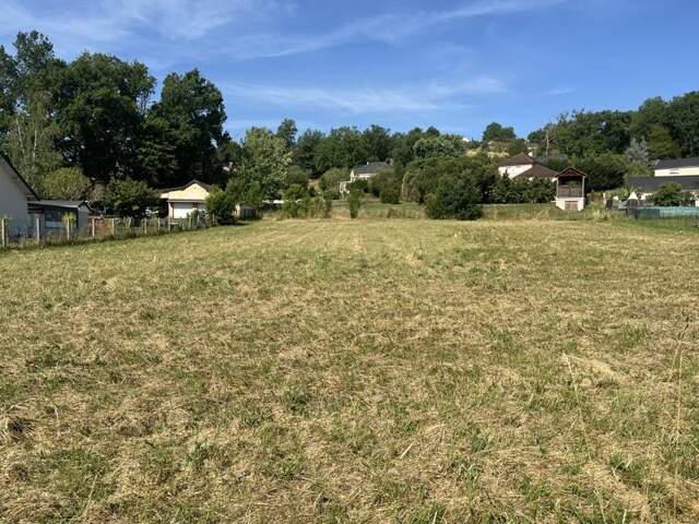 Terrain à bâtir de 0 pièces principales — photo du bien