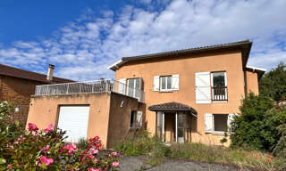 Maison 4 Pièces 198 m² à vendre à Ville-sur-Jarnioux (69640)