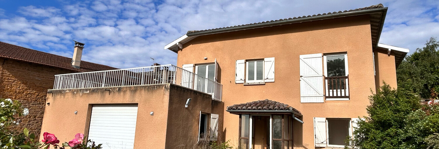 Maison 4 Pièces 198 m² à vendre à Ville-sur-Jarnioux (69640)