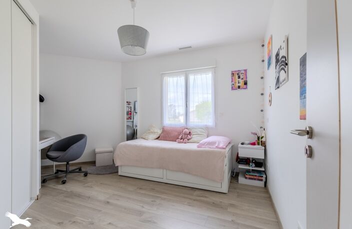 Contemporaine de 6 pièces principales — photo 5