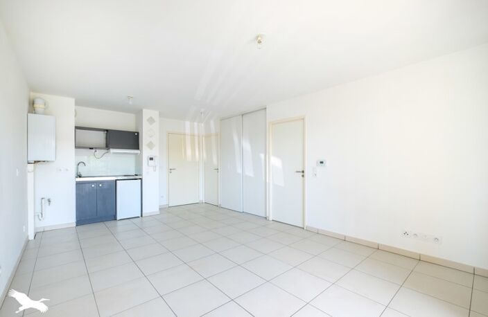 Vente appartement 2 pièces 38 m² Saint-Priest (69800) — photo 3