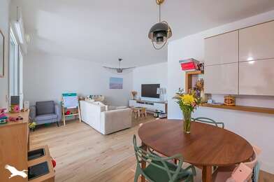 Appartement 4 pièces 325000 €