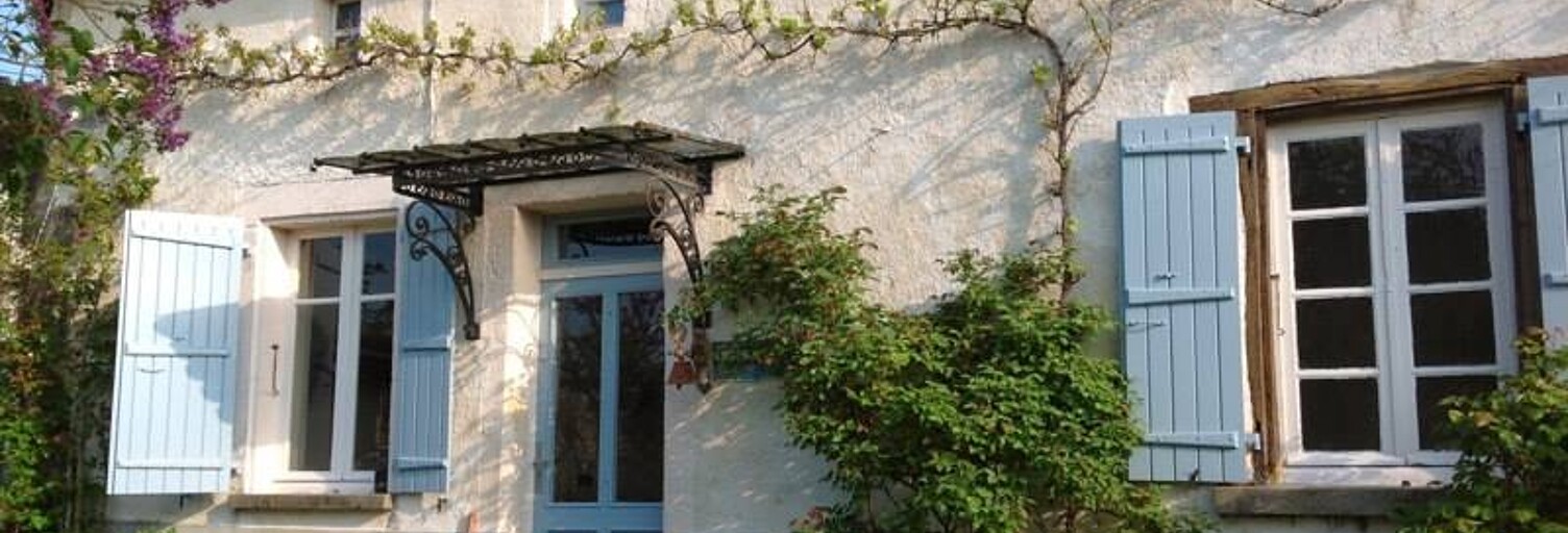 Maison 5 Pièces 95 m² à vendre à Roussines (16310)