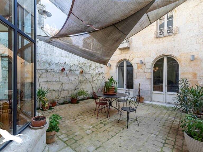 Hôtel Particulier de 6 pièces principales — photo 1