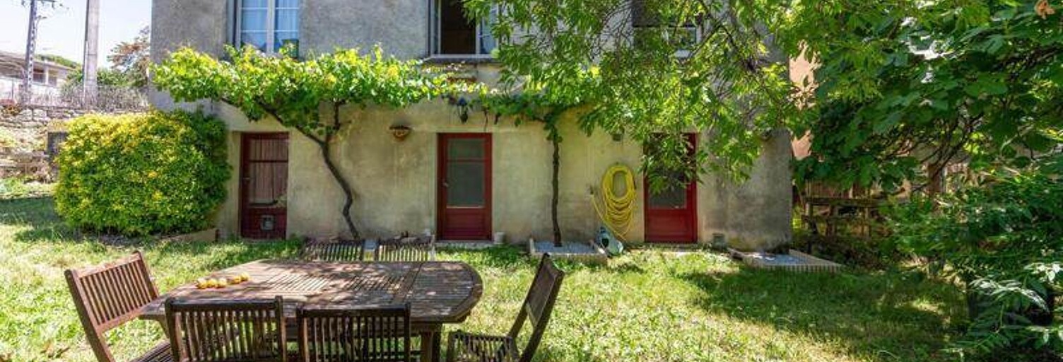 Maison 8 Pièces 140 m² à vendre à Puy-l'Évêque (46700)
