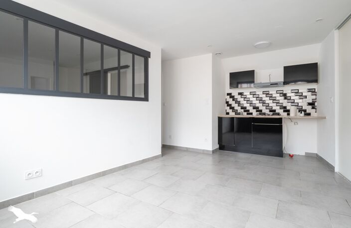 Vente maison 7 pièces 155 m² Saint-Georges-d'Oléron (17190) — photo 2