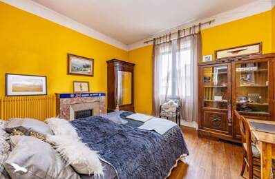 Maison en pierre de 7 pièces principales — photo du bien