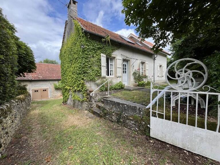 Maison de bourg de 5 pièces principales — photo 1