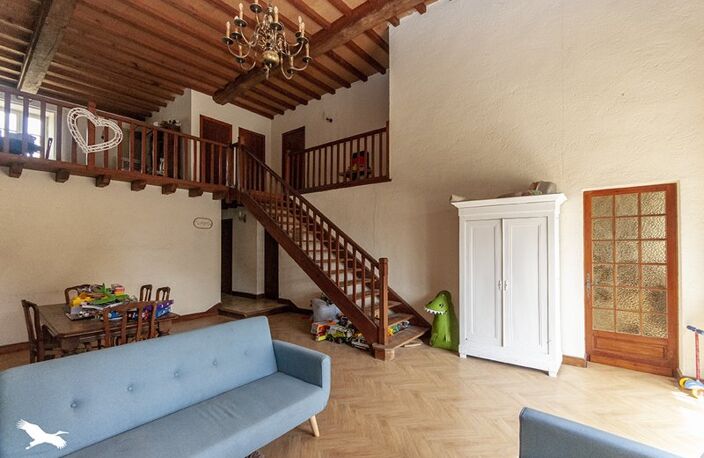 Maison en pierre de 6 pièces principales — photo 3