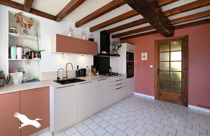 Maison en pierre de 5 pièces principales — photo 2