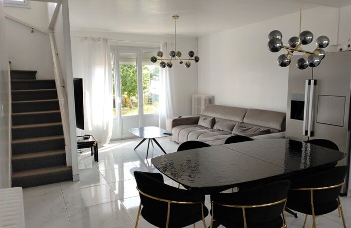 Vente maison 4 pièces 74 m² Château-Renault (37110) — photo 2